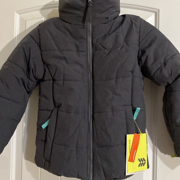 All in Motion Girls Hooded Short Puffer Jacket - Picture 2 of 9